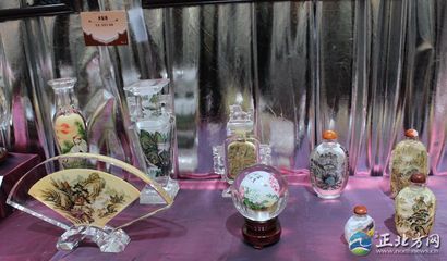內蒙古文化產業產品展上寶貝多(12)_正北方網